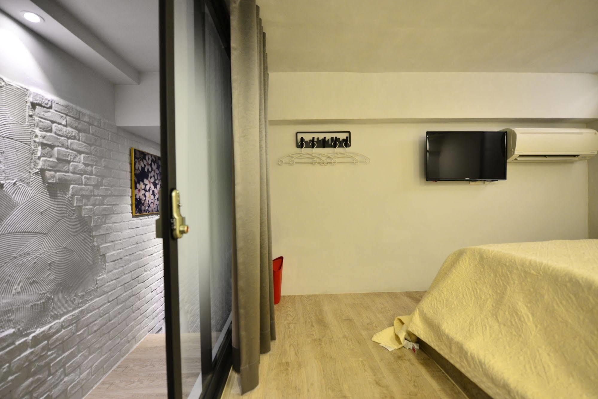 Happy House B&B New Taipei City Екстериор снимка